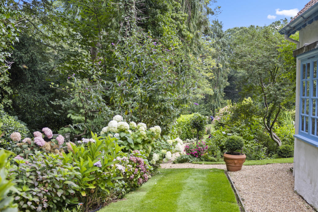 Additional image 38 of Tyrells Lane, Burley, Ringwood, Hampshire, BH24