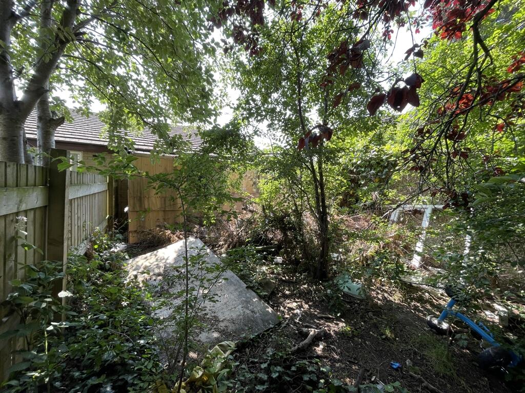 Additional image 4 of 128 Park Lane, Bradford, West Yorkshire, BD5 0LN