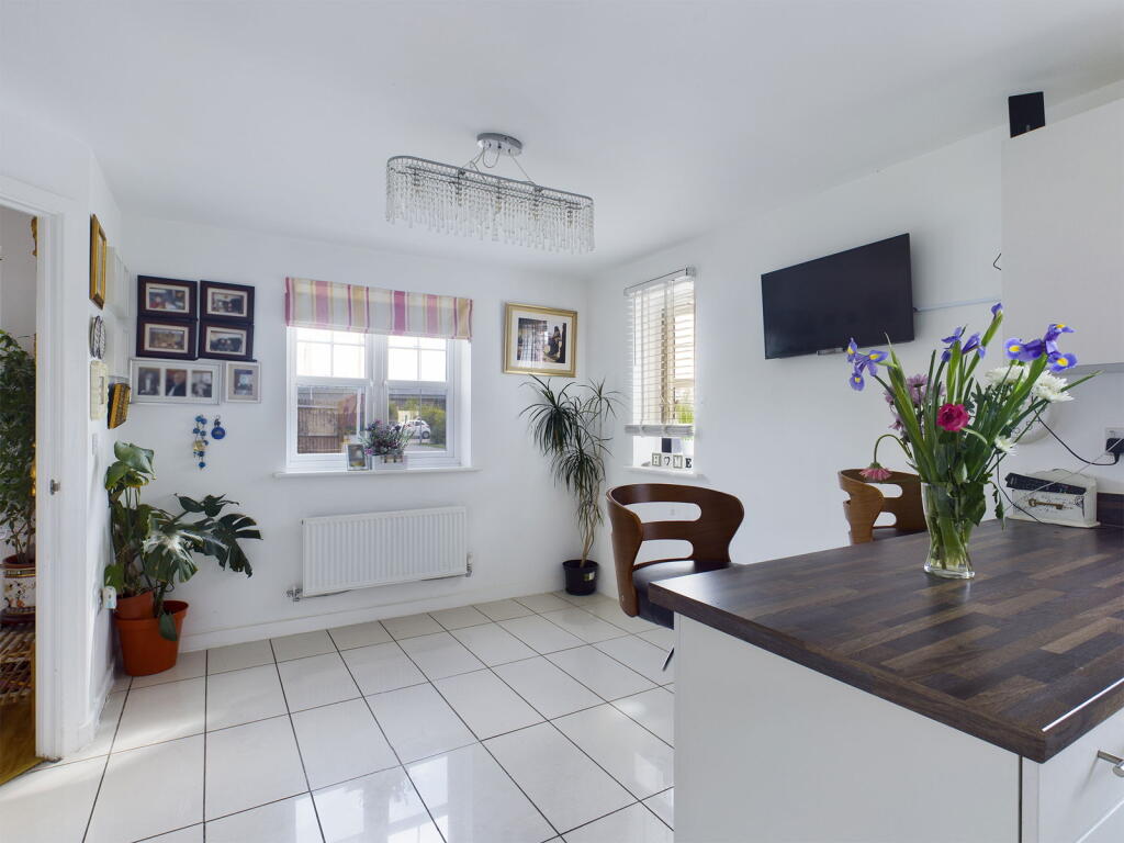 Additional image 11 of Hinchliff Drive, Wick, Littlehampton BN17 7GB