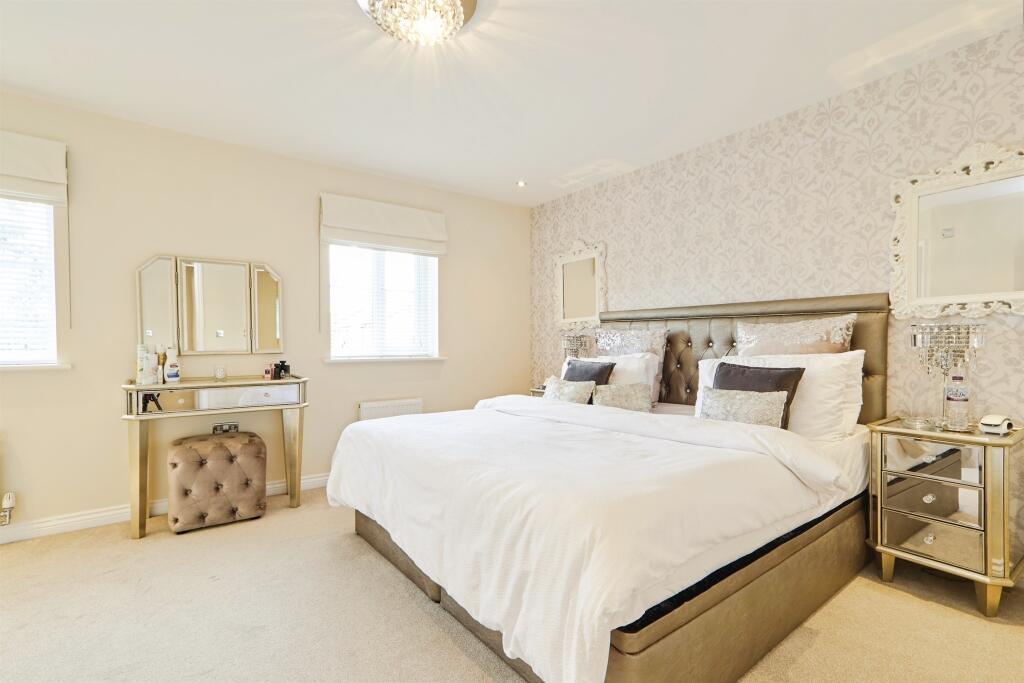 Additional image 9 of Halliday Court, Thornbury, BRADFORD