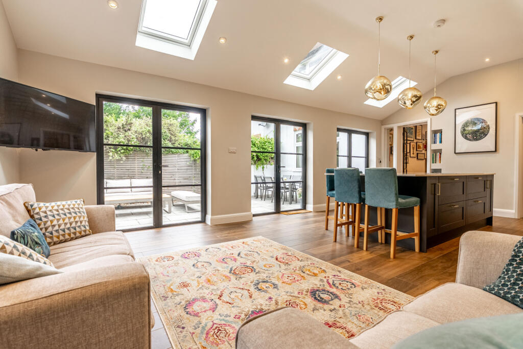 Additional image 10 of Selwyn Avenue, Hatfield, Hertfordshire, AL10