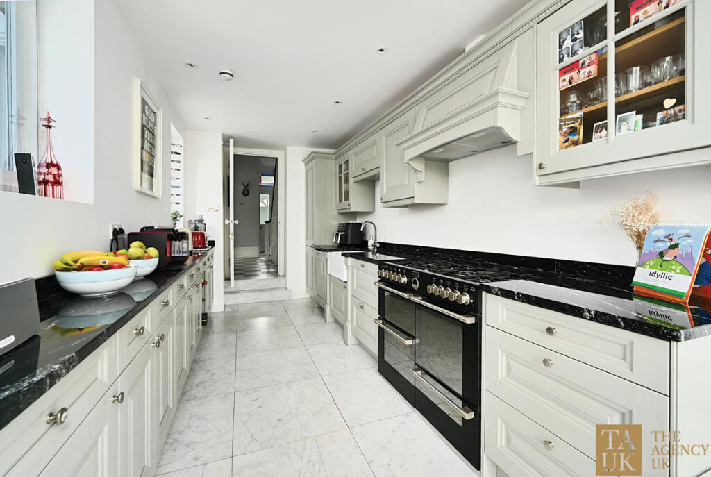 Additional image 13 of Eastern Road, Brighton, BN2