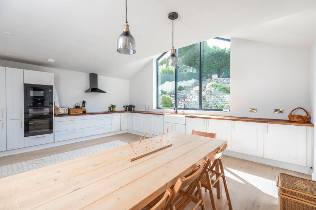 Additional image 9 of Woodleaze Close, Broadstone, Dorset, BH18