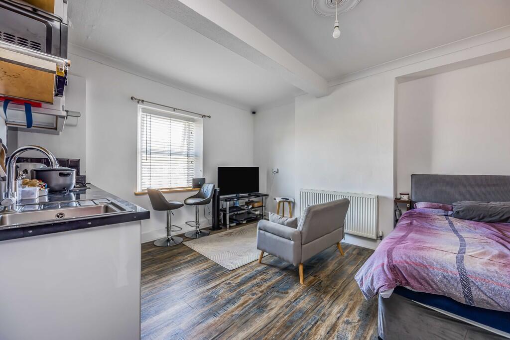 Additional image 9 of Norwich Avenue, Bournemouth