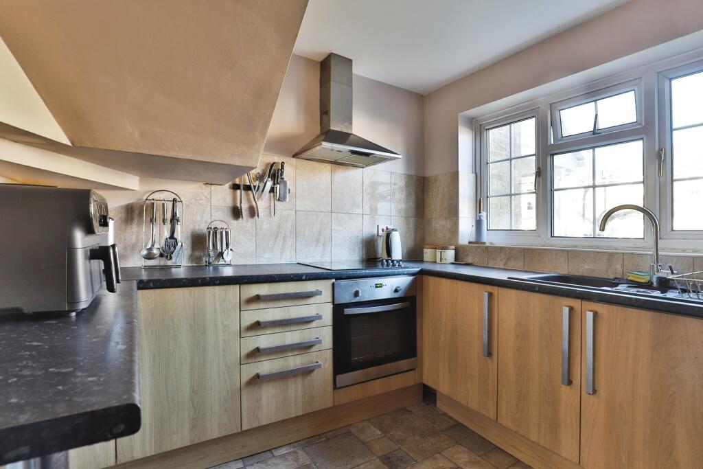 Additional image 3 of Heather Close, THROOP, Bournemouth, Dorset, BH8