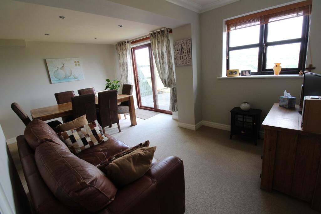 Additional image 5 of High Pastures, Keighley, BD22