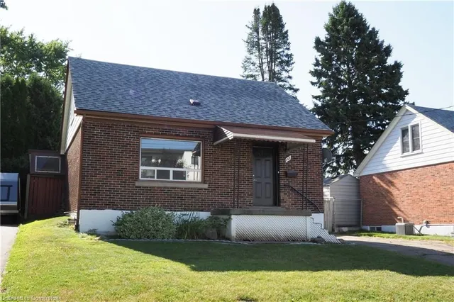 Additional image 2 of 195 Sixth Ave