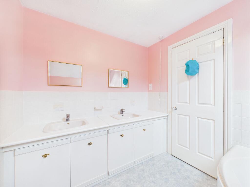 Additional image 20 of Cotheridge Close, Shirley, B90