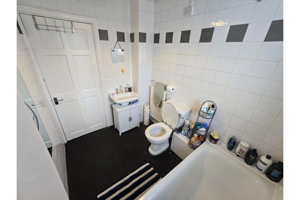 Additional image 18 of Station Road, Bolton, BL4