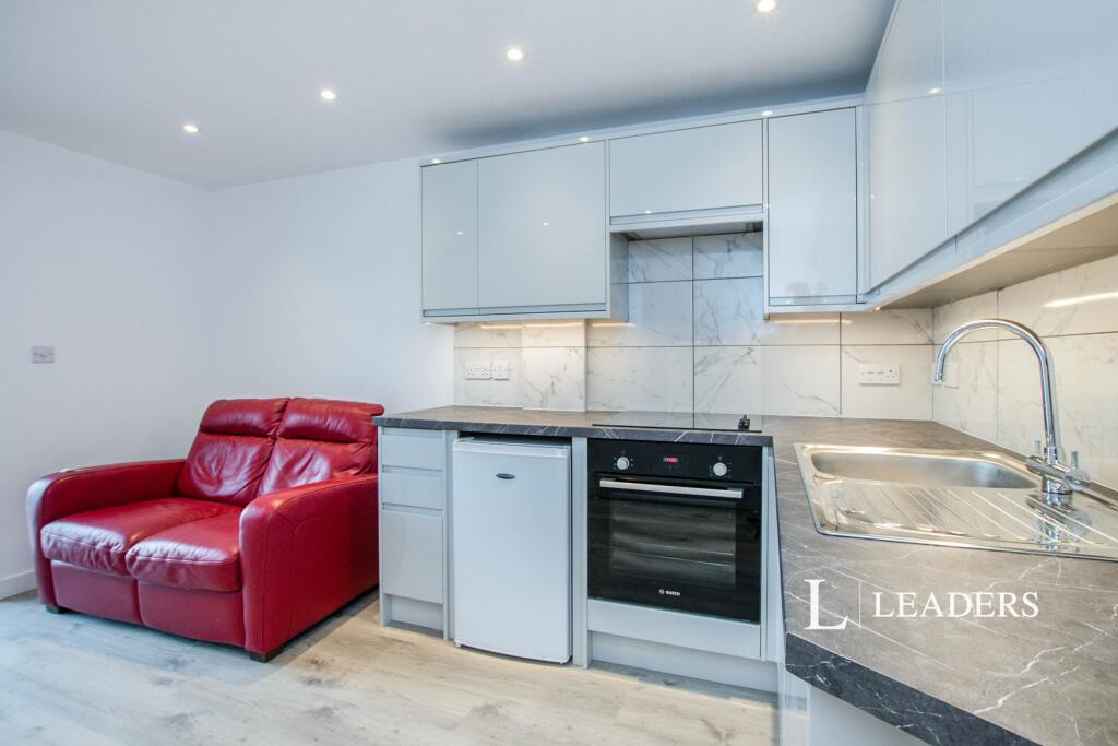 Additional image 5 of Lyon Avenue, New Milton