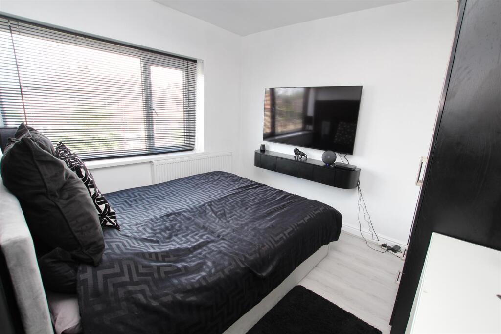 Additional image 15 of Plumpton Walk, Wrose, Bradford