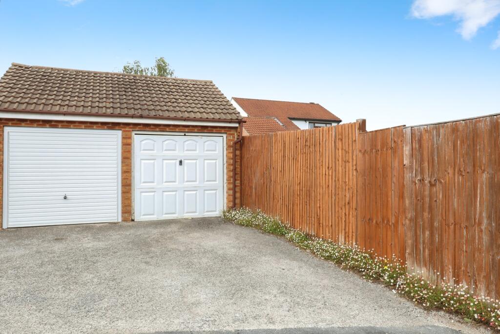 Additional image 18 of Tarrant Close, Poole, BH17