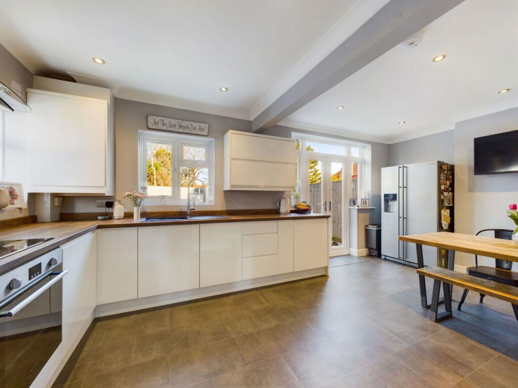 Additional image 23 of Pines Avenue, Worthing BN14 9JQ