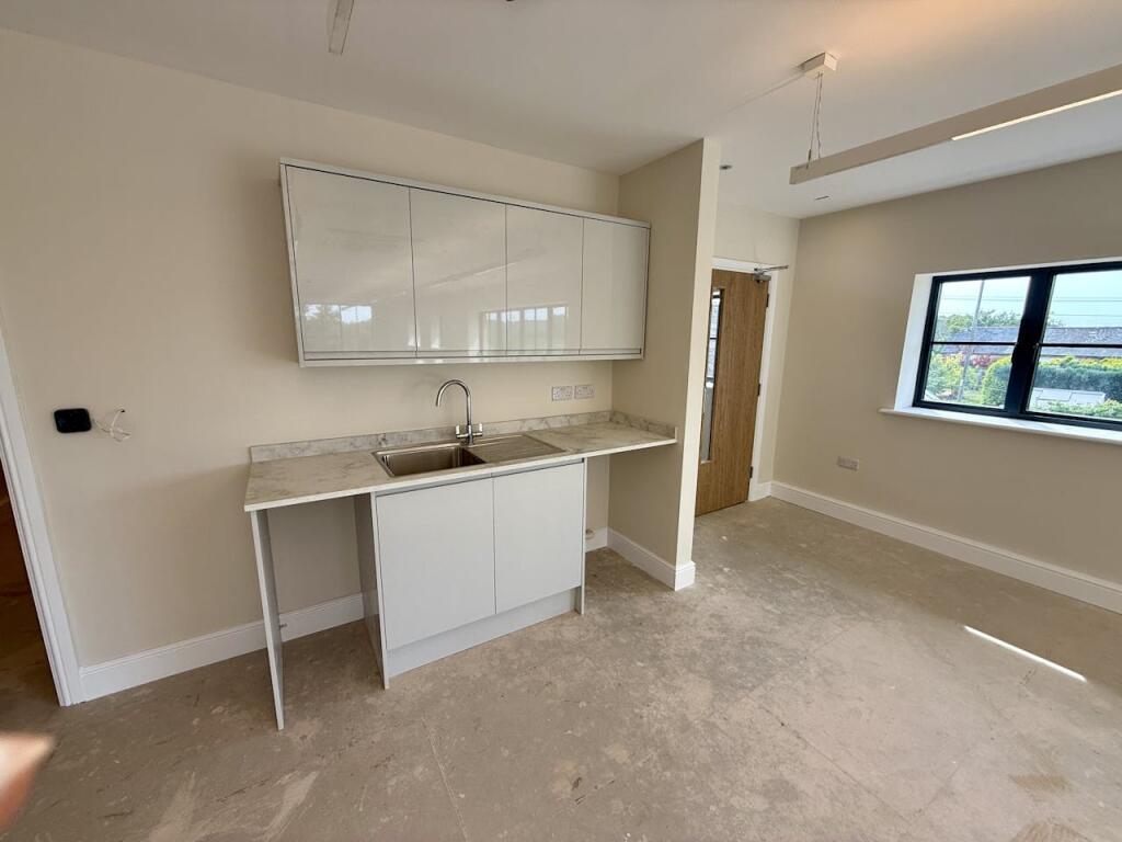 Additional image 5 of Corner Barn, Court Farm, Ringwood Road, Christchurch, BH23 7BG