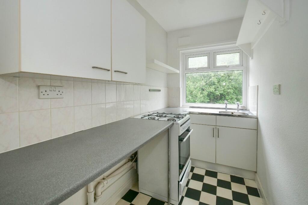 Additional image 3 of Leafield Grove, Bradford, West Yorkshire, BD2