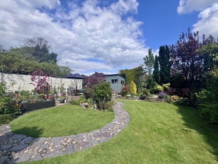 Additional image 8 of 210 Greenmount Lane, Bolton, BL1 5HZ