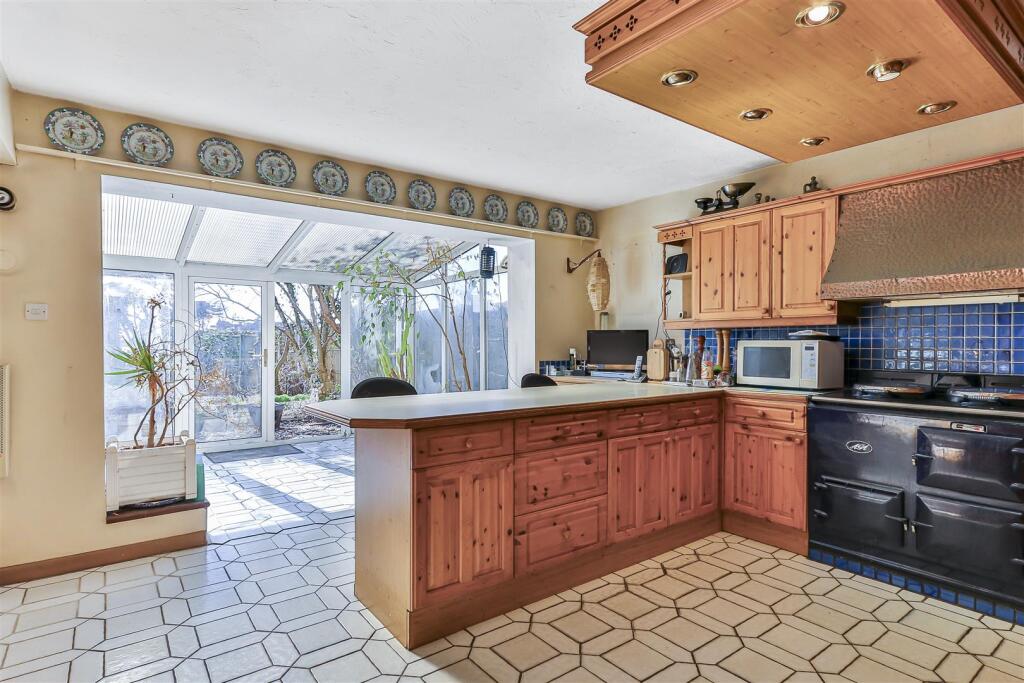 Additional image 8 of Sandbanks Road, Lilliput, Poole