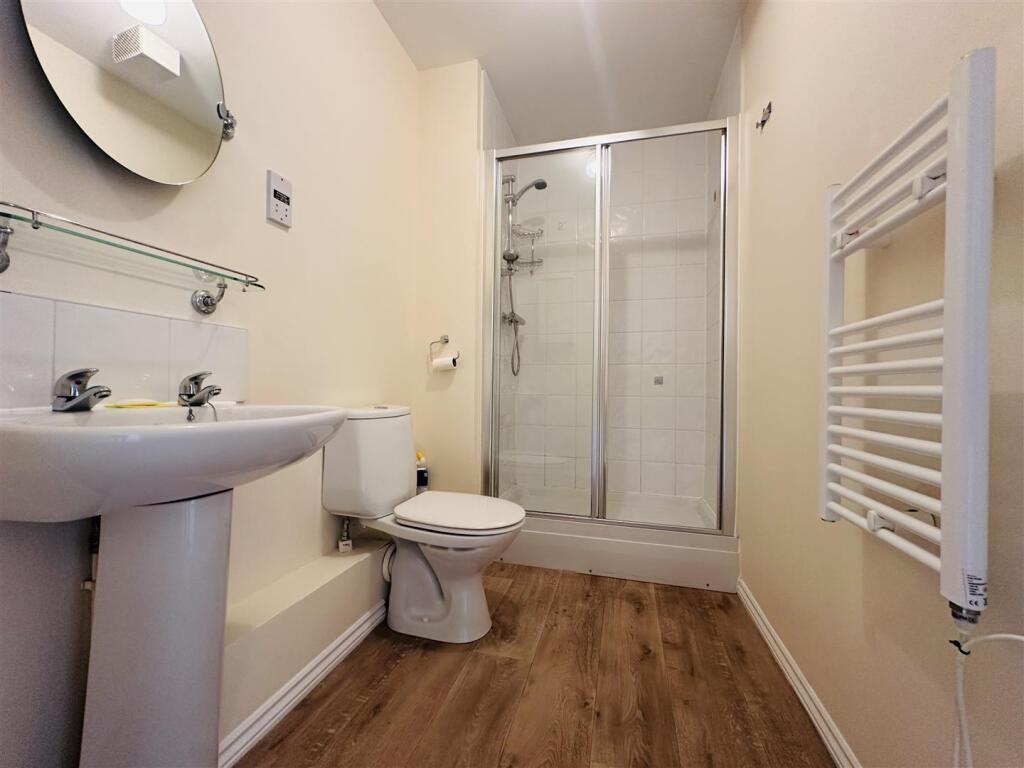 Additional image 8 of Peel Close, Verwood