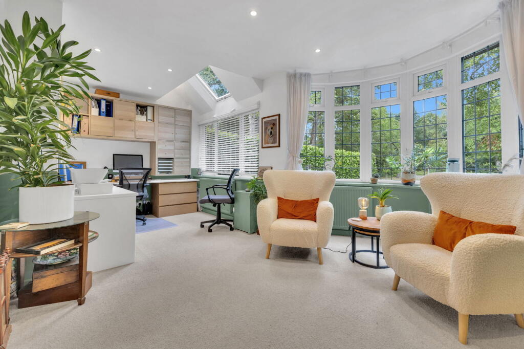 Additional image 9 of Parkside Residence, Warwick Road, Solihull