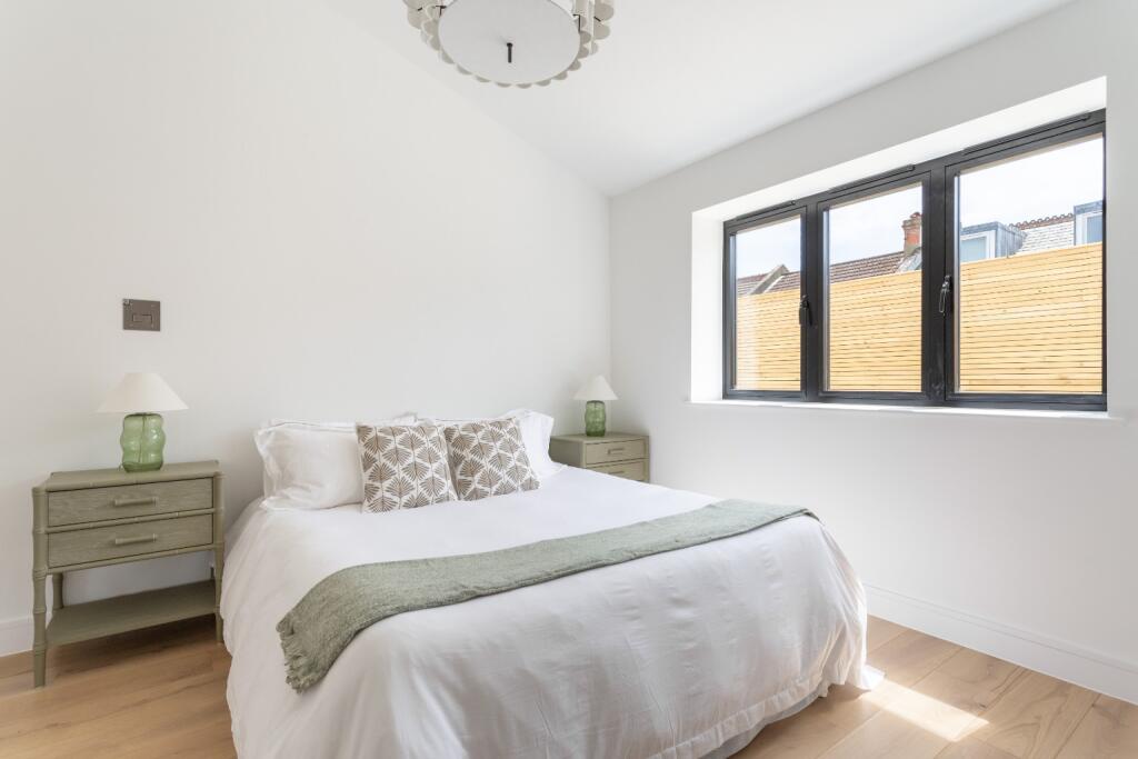 Additional image 5 of The Farriers, Hythe Road, Brighton