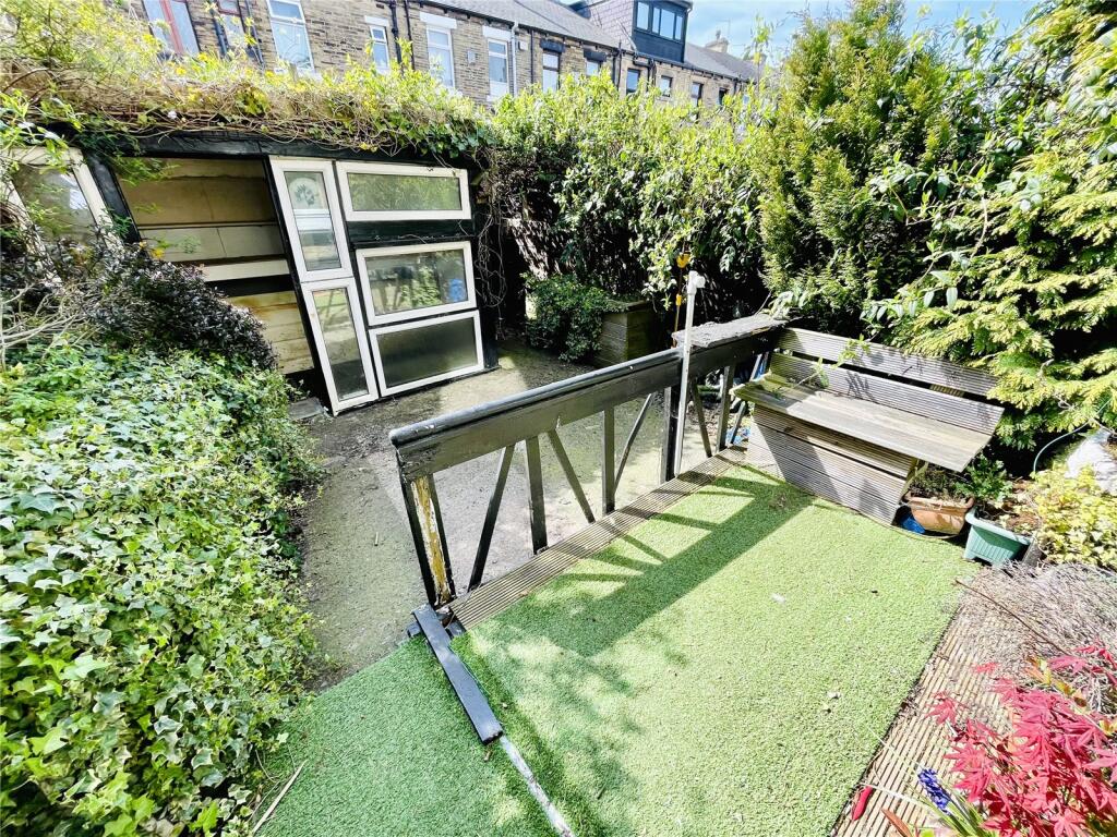 Additional image 10 of Smiddles Lane, Bradford, West Yorkshire, BD5