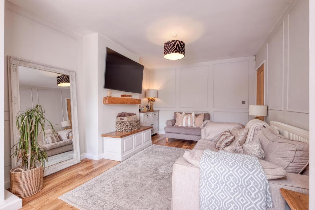 Additional image 5 of Queens Avenue, Shirley, B90