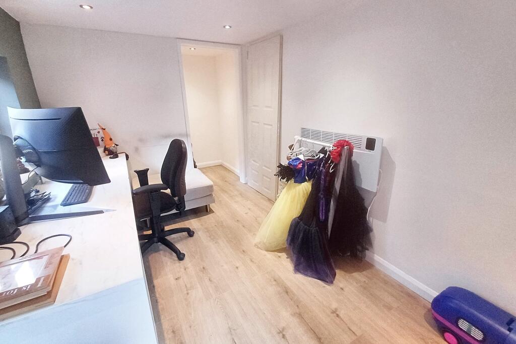 Additional image 15 of Verwood