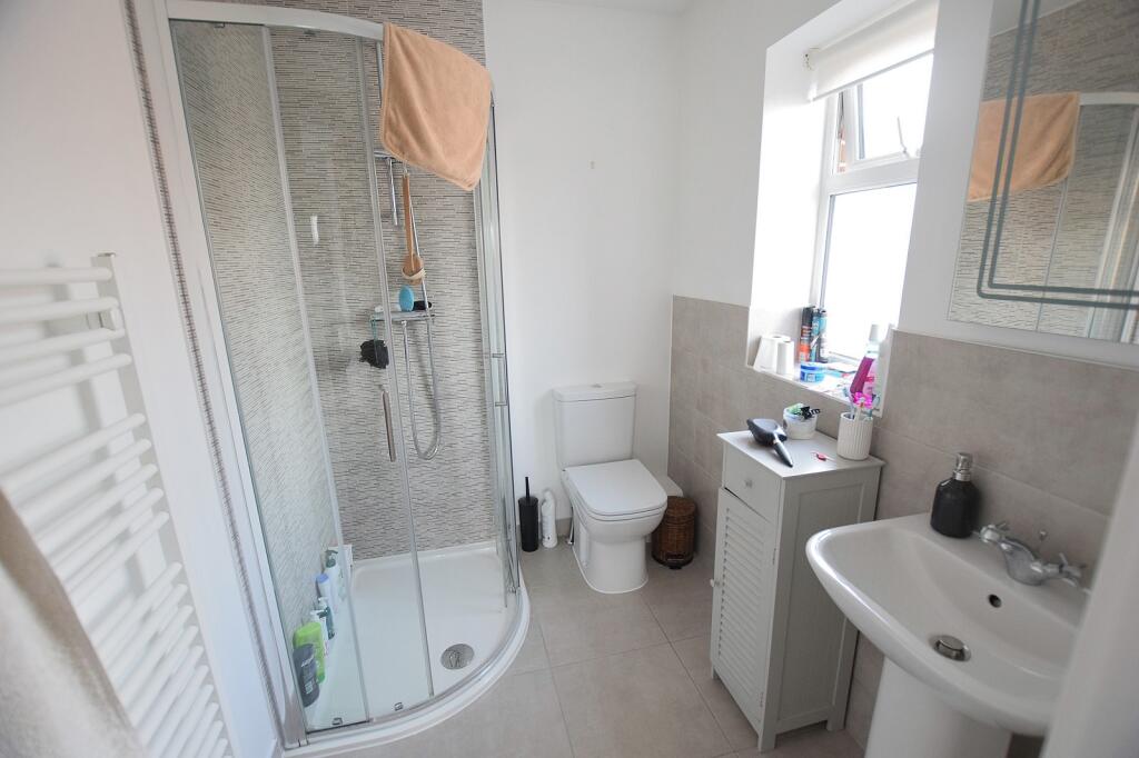 Additional image 6 of Gore Road, New Milton, Hampshire. BH25 6RT