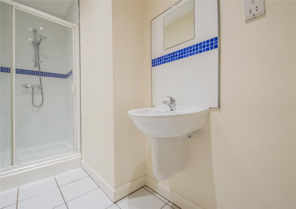 Additional image 8 of North View Road, Bradford, West Yorkshire, BD4