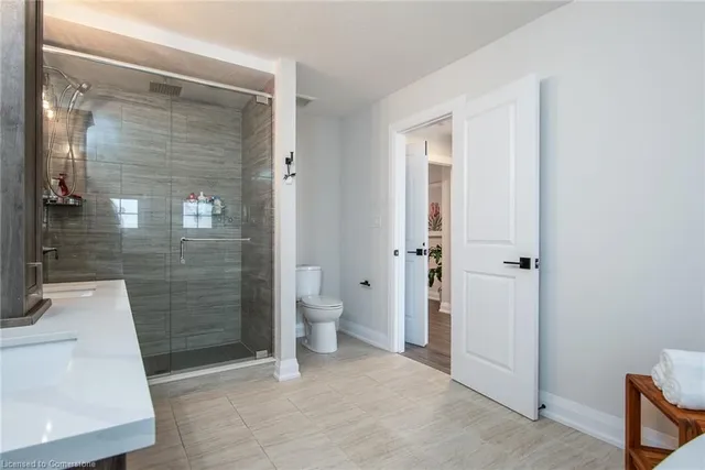 Additional image 29 of 42 Fenside St