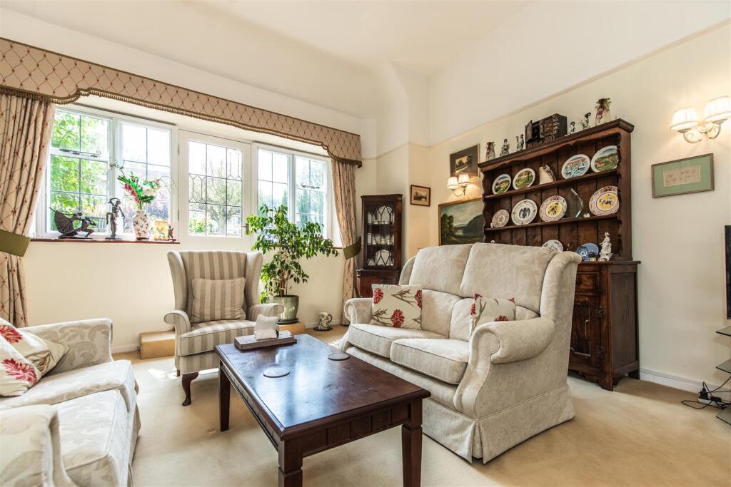Additional image 6 of Manor Way, Eastbourne, BN20 9BN