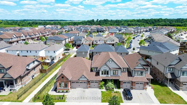 Additional image 2 of 207 Eden Oak Tr