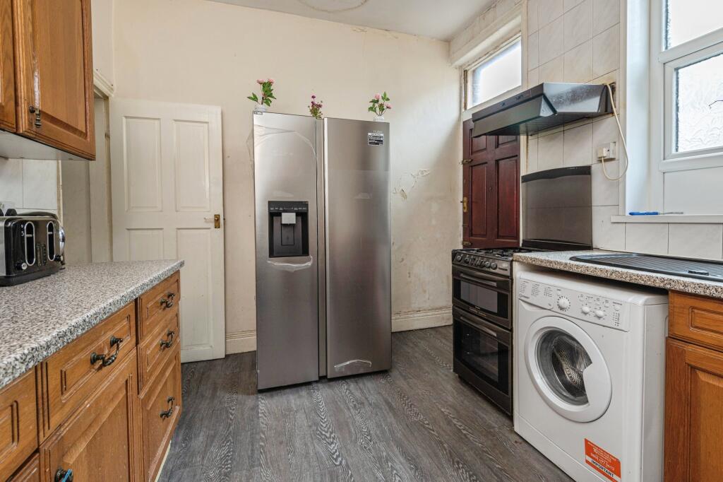 Additional image 3 of Fitzroy Road, Bradford, BD3