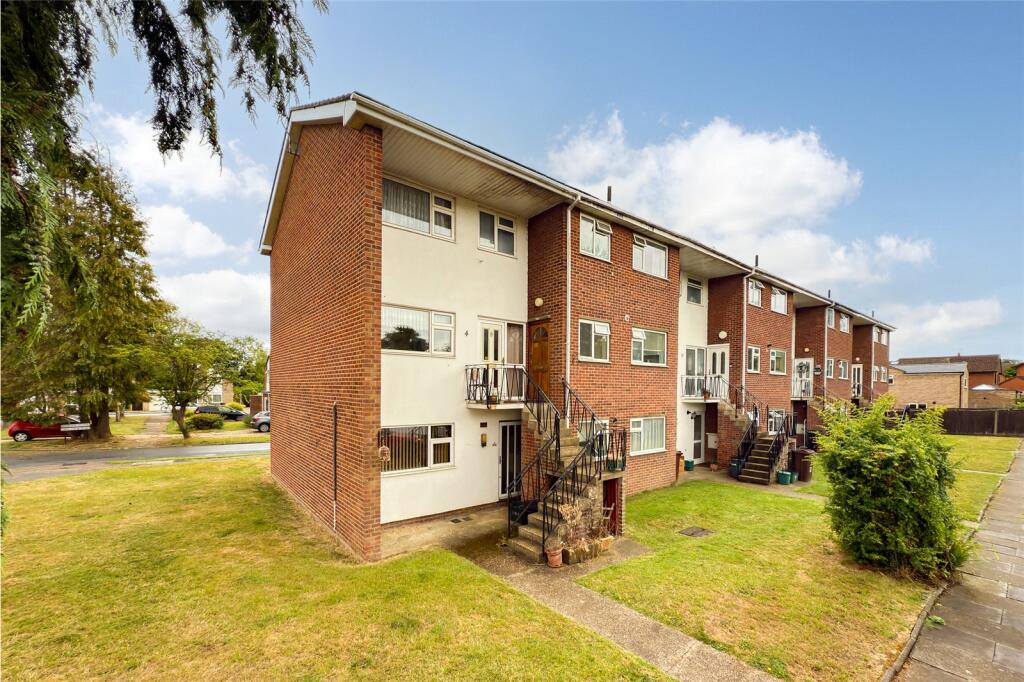 Rowan Close, St Albans, Herts, AL4