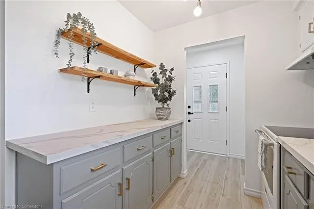 Additional image 7 of 5 Uxbridge Cres