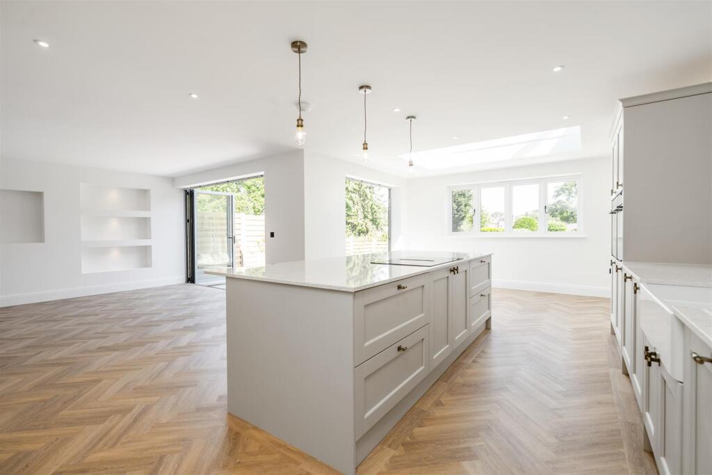 Additional image 42 of Kingscote Road, Dorridge