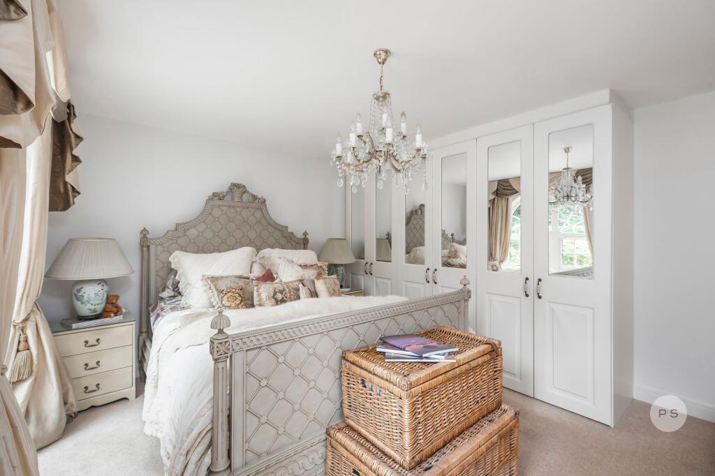 Additional image 4 of The Hamptons Lilliput Road, Canford Cliffs, Poole, BH14 8FG