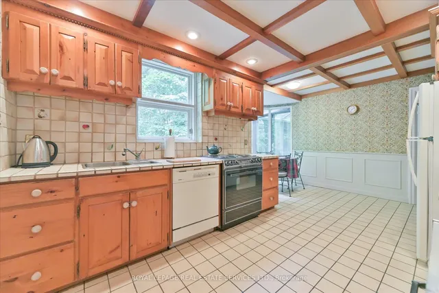 Additional image 18 of 9 Edenbridge Dr