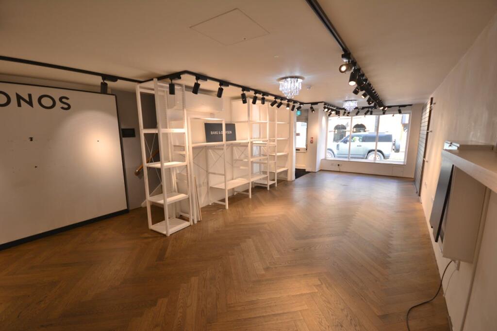 Additional image 3 of 8 Square Street, Ramsbottom, Bury, BL0 9BE