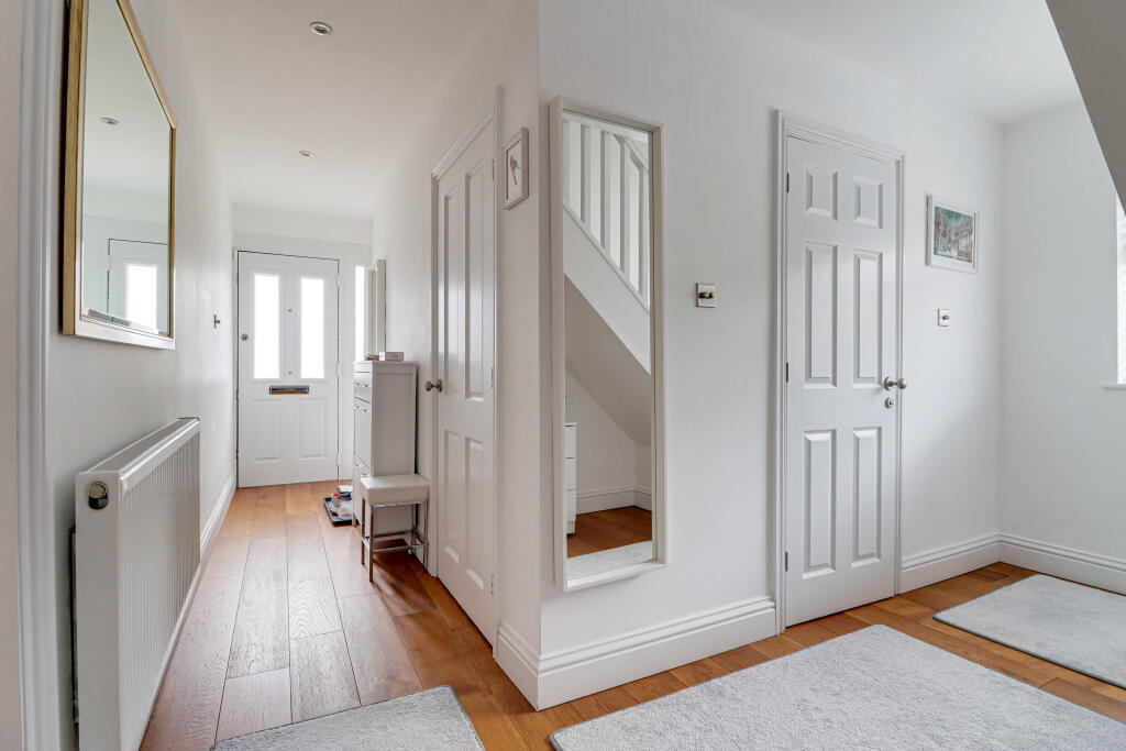 Additional image 14 of Butt Field View, St. Albans, Hertfordshire, AL1