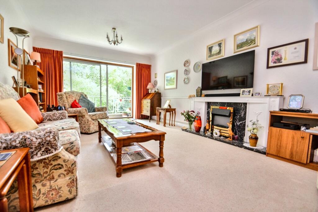 Additional image 3 of Broadstone