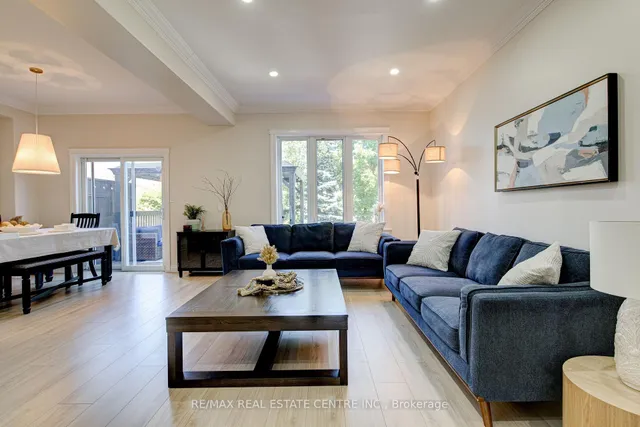 Additional image 16 of 428 Thomas Slee Dr