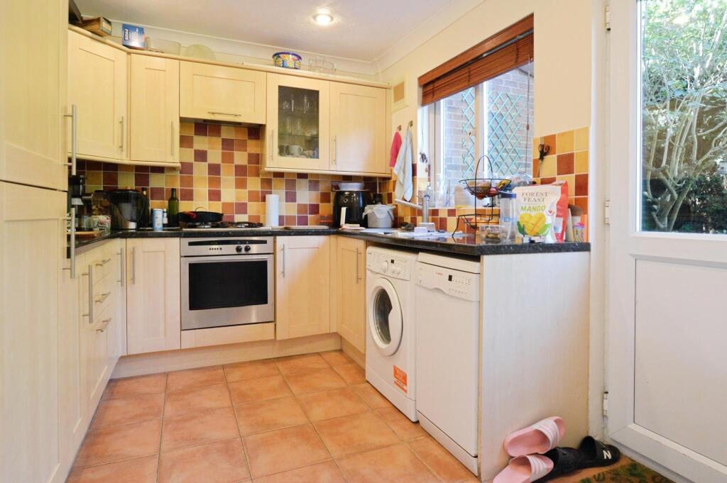 Additional image 3 of Villiers Crescent, St Albans, AL4