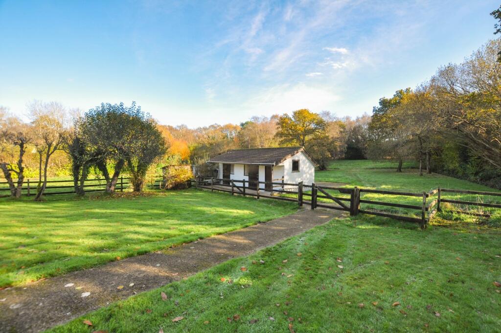 Additional image 3 of Lonnen Road, Wimborne, BH21