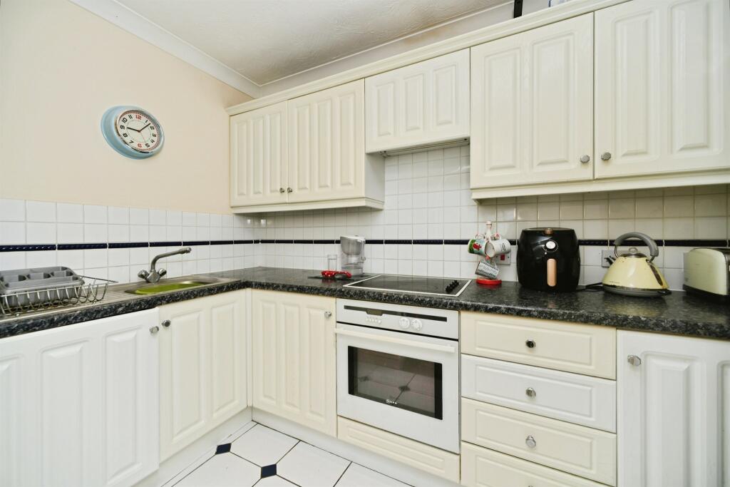 Additional image 5 of The Mews, Brighton