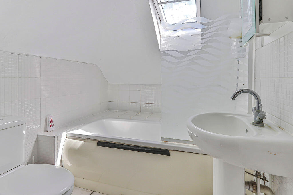 Additional image 6 of Boscombe Spa Road, Boscombe Spa