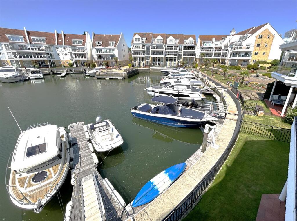 Additional image 22 of Lake Avenue, Poole