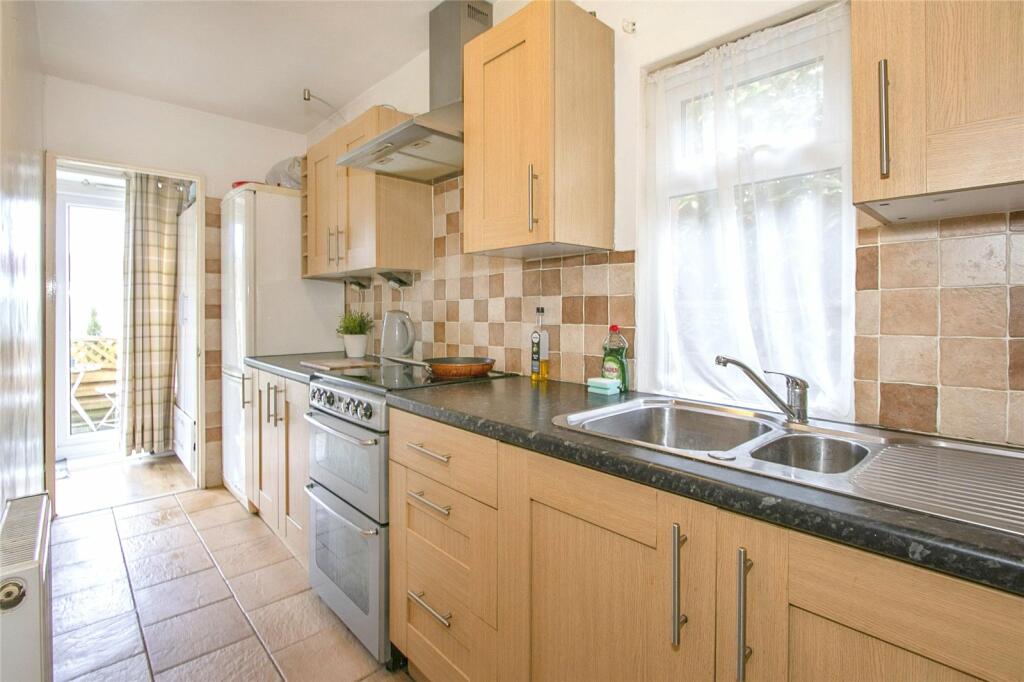 Additional image 8 of Carysfort Road, BOURNEMOUTH, Dorset, BH1