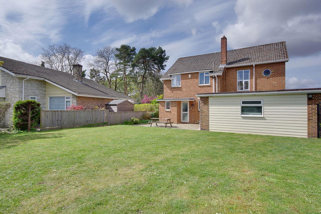 Additional image 38 of Queens Park, Bournemouth