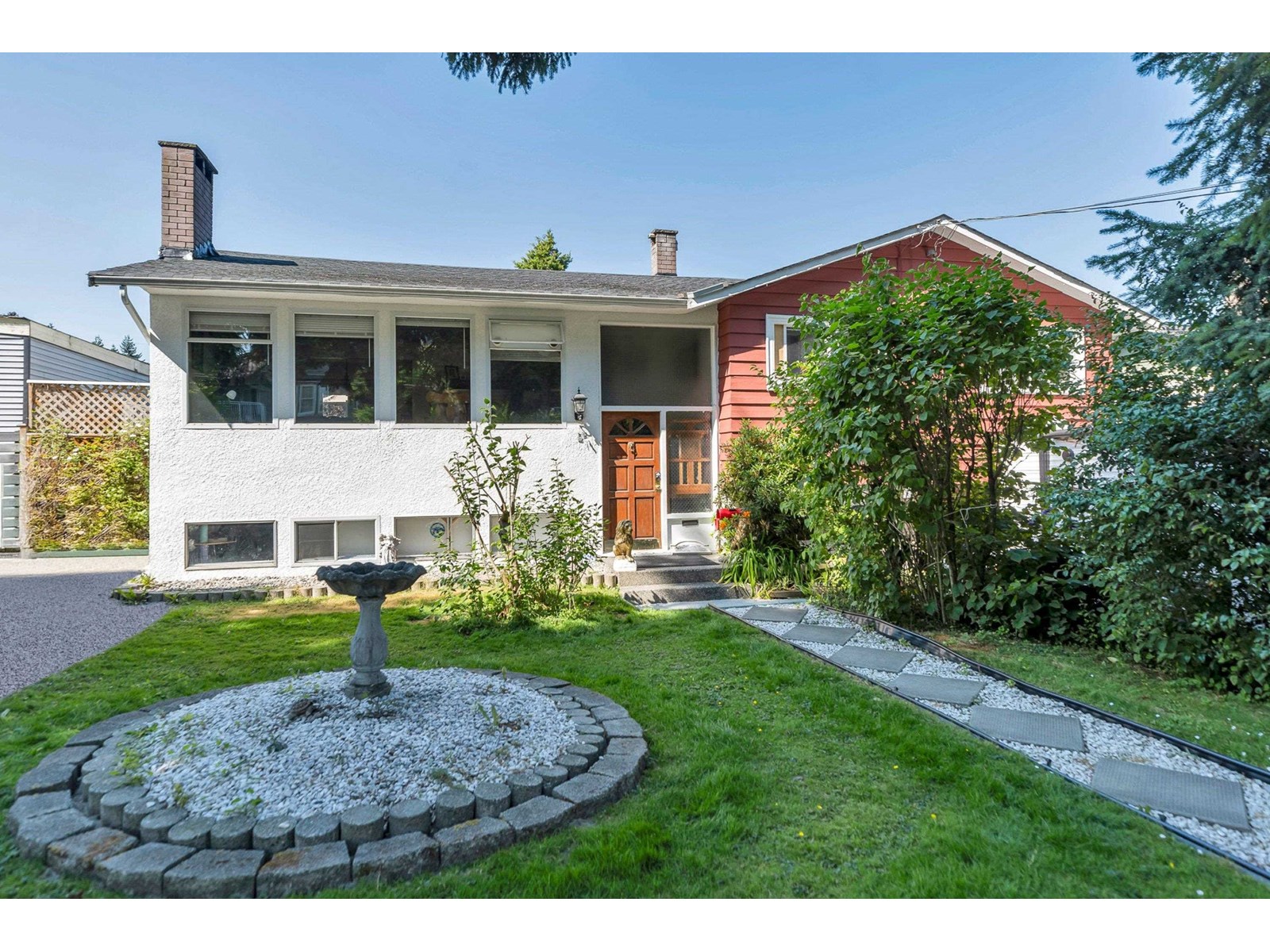 15157 108 AVENUE|Surrey, British Columbia V3R1W5